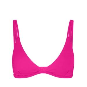 NWT! Left On Friday Sweet Victory Top D, size S